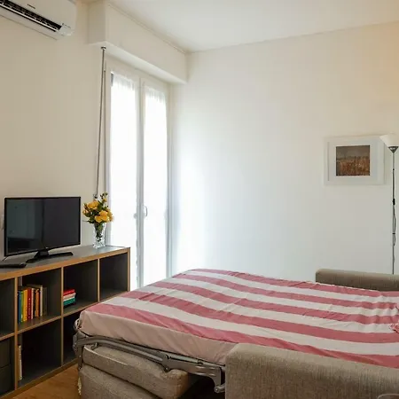 Loft With Balcony * Milão